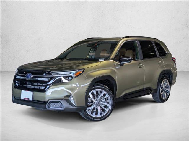 Used 2025 Subaru Forester Touring AWD/4WD image 2