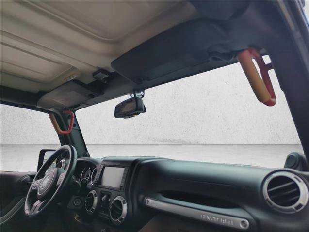 Used 2014 Jeep Wrangler Unlimited Sahara w/ Connectivity Group image 24