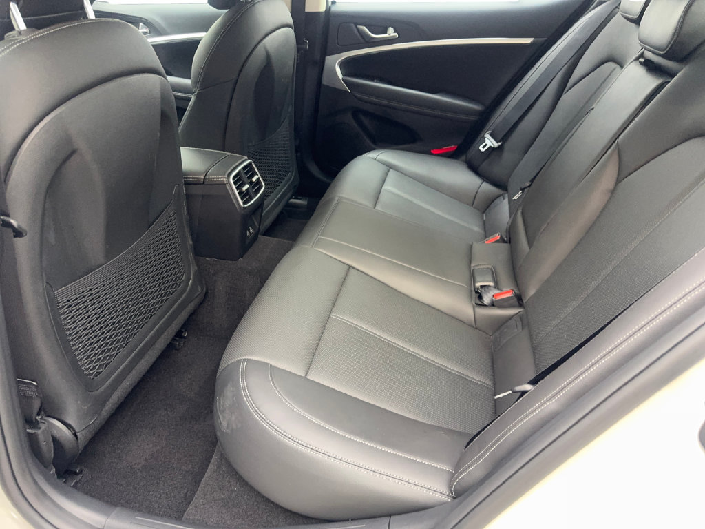 Used 2026 Genesis G70 2.5T RWD image 35