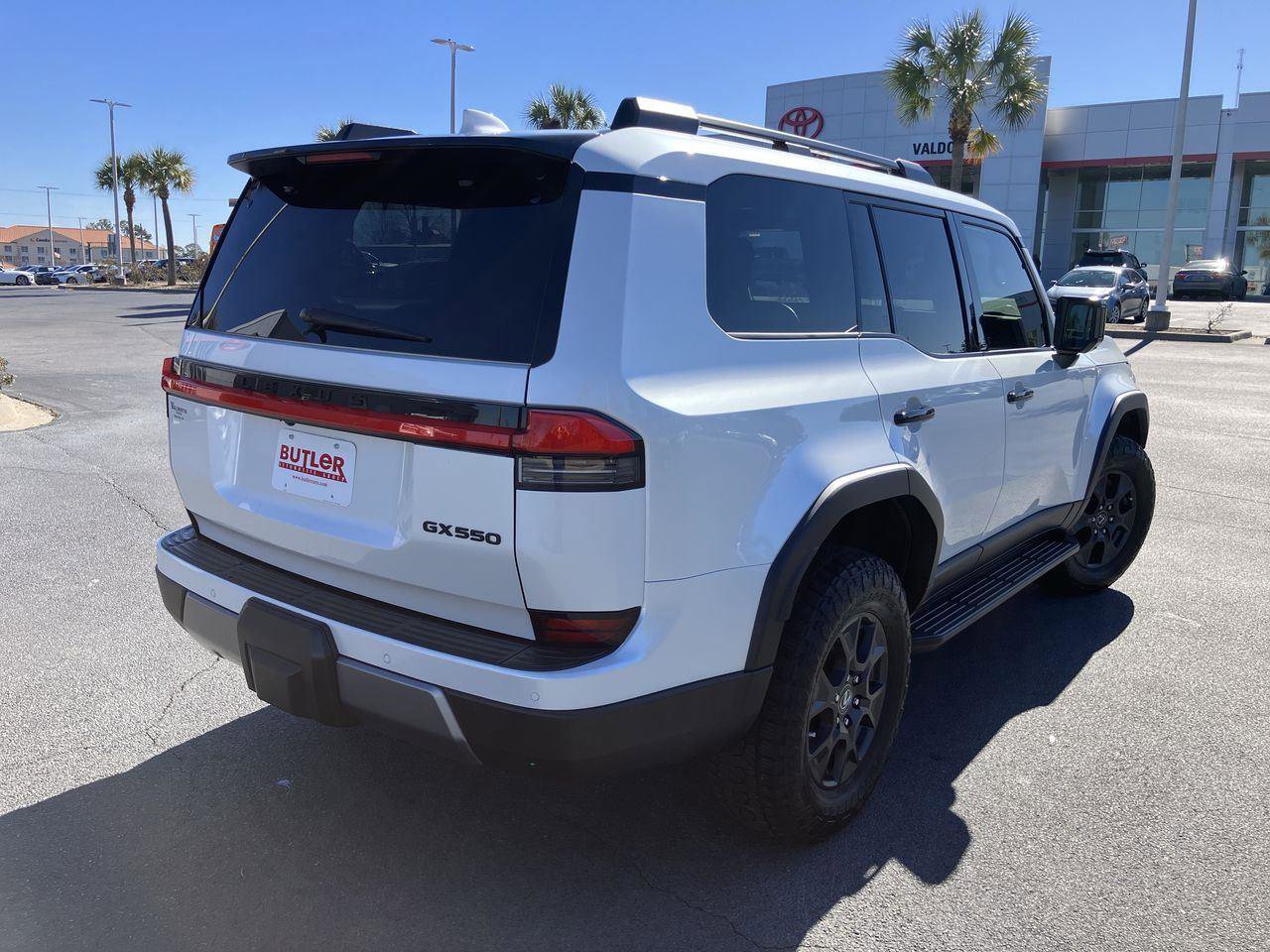 Used 2024 Lexus GX 550 550 Overtrail+ image 5