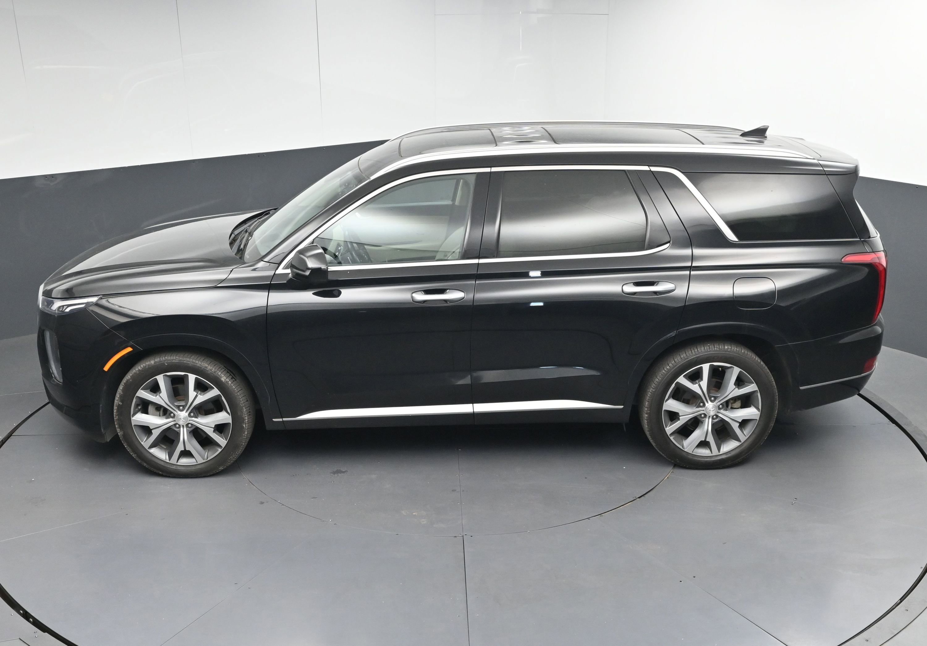 Used 2021 Hyundai Palisade Limited image 37