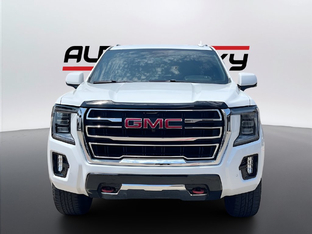 Used 2023 GMC Yukon AT4 w/ AT4 Premium Package AWD/4WD image 2