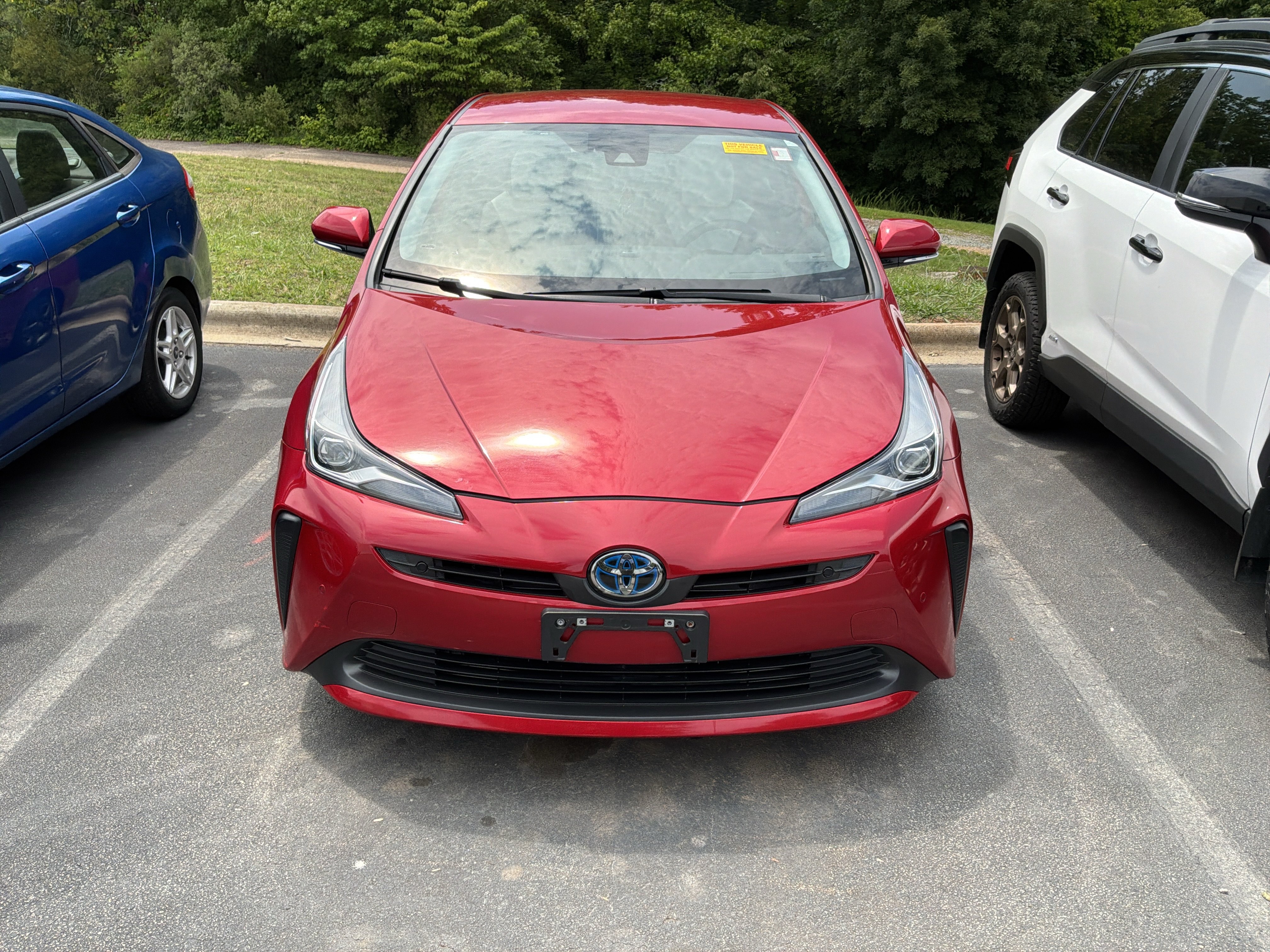 Used 2020 Toyota Prius Limited FWD image 2