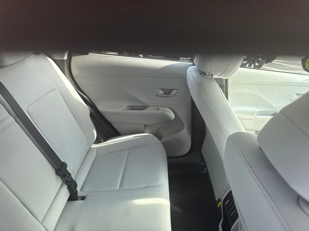Used 2024 Hyundai Kona SEL w/ Convenience Package FWD image 9
