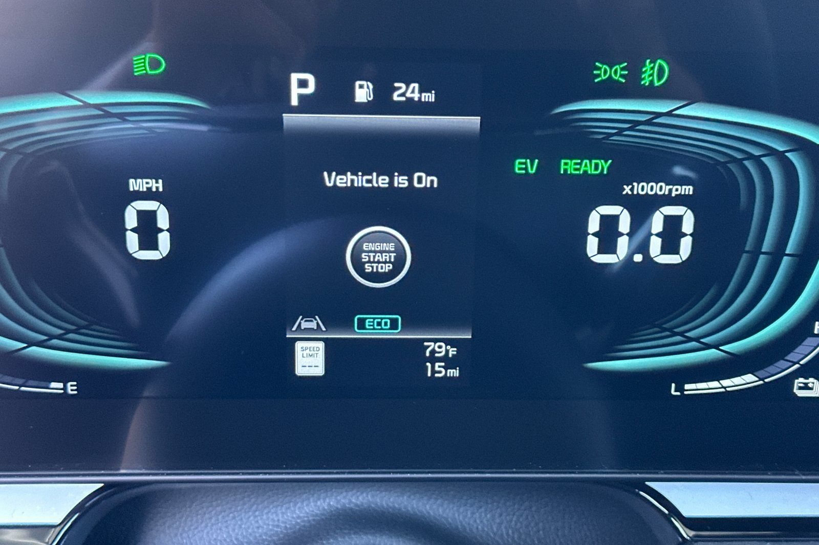 New 2026 Kia Niro FWD image 25