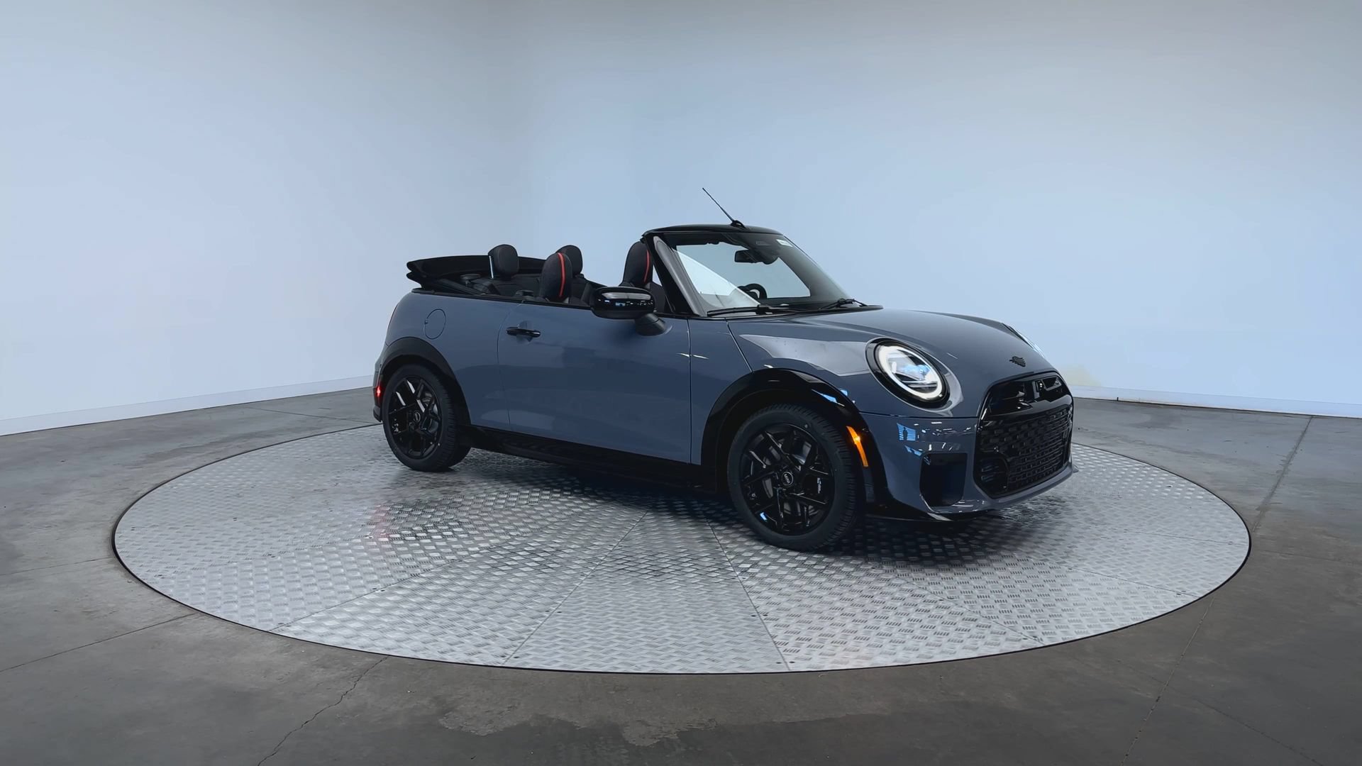 New 2026 MINI Cooper S FWD image 2