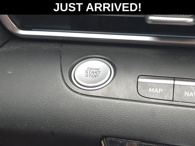 Certified 2024 Hyundai Elantra SEL FWD image 12