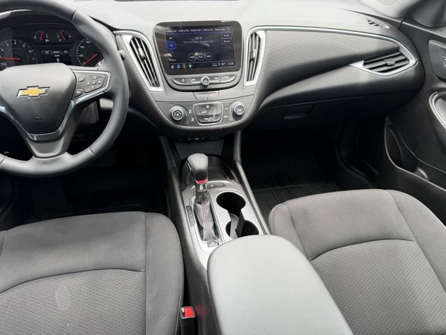 Used 2023 Chevrolet Malibu RS FWD image 14