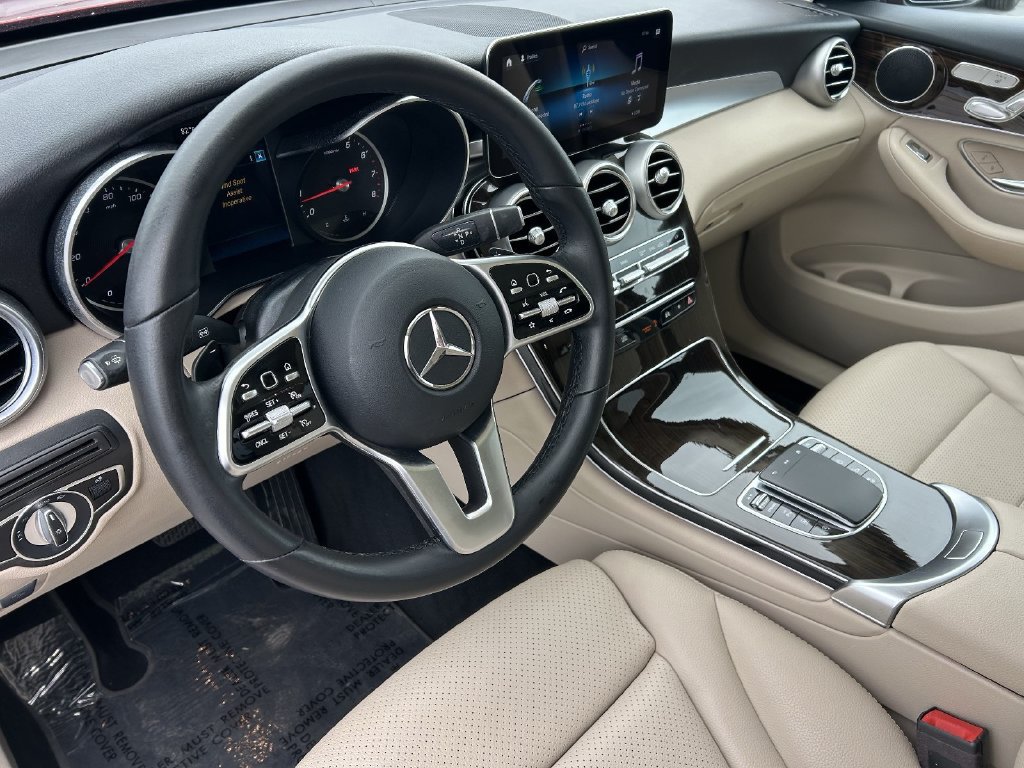 Used 2021 Mercedes-Benz GLC 300 4MATIC image 22
