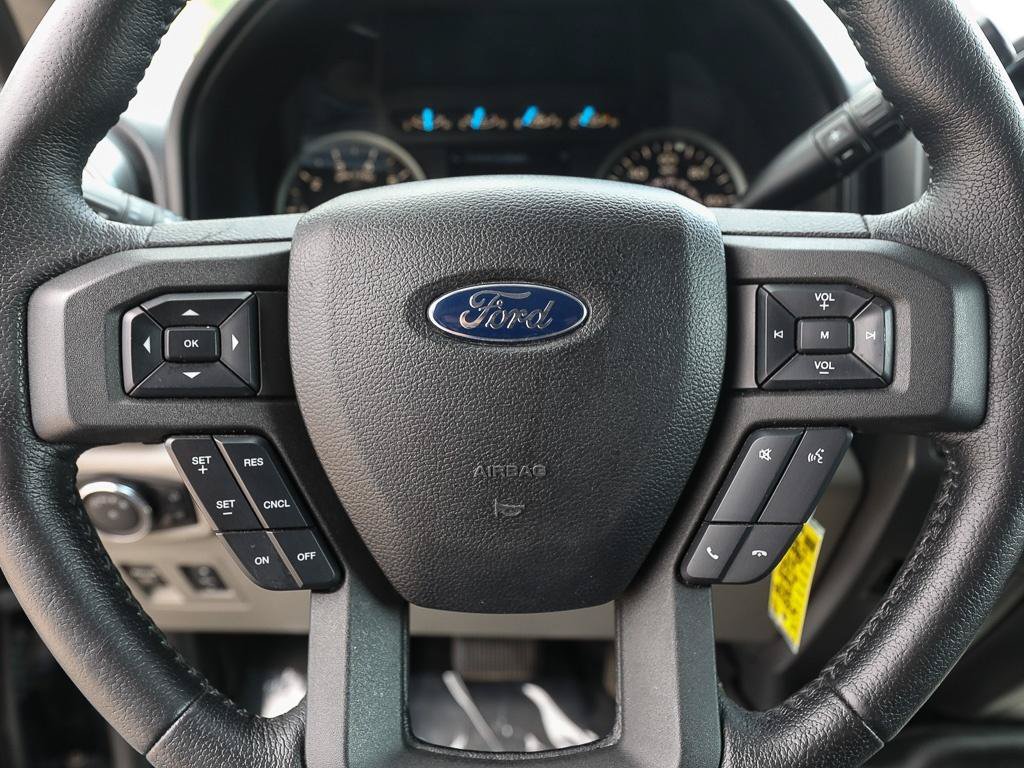 Used 2015 Ford F150 XLT w/ Equipment Group 302A Luxury AWD/4WD image 16