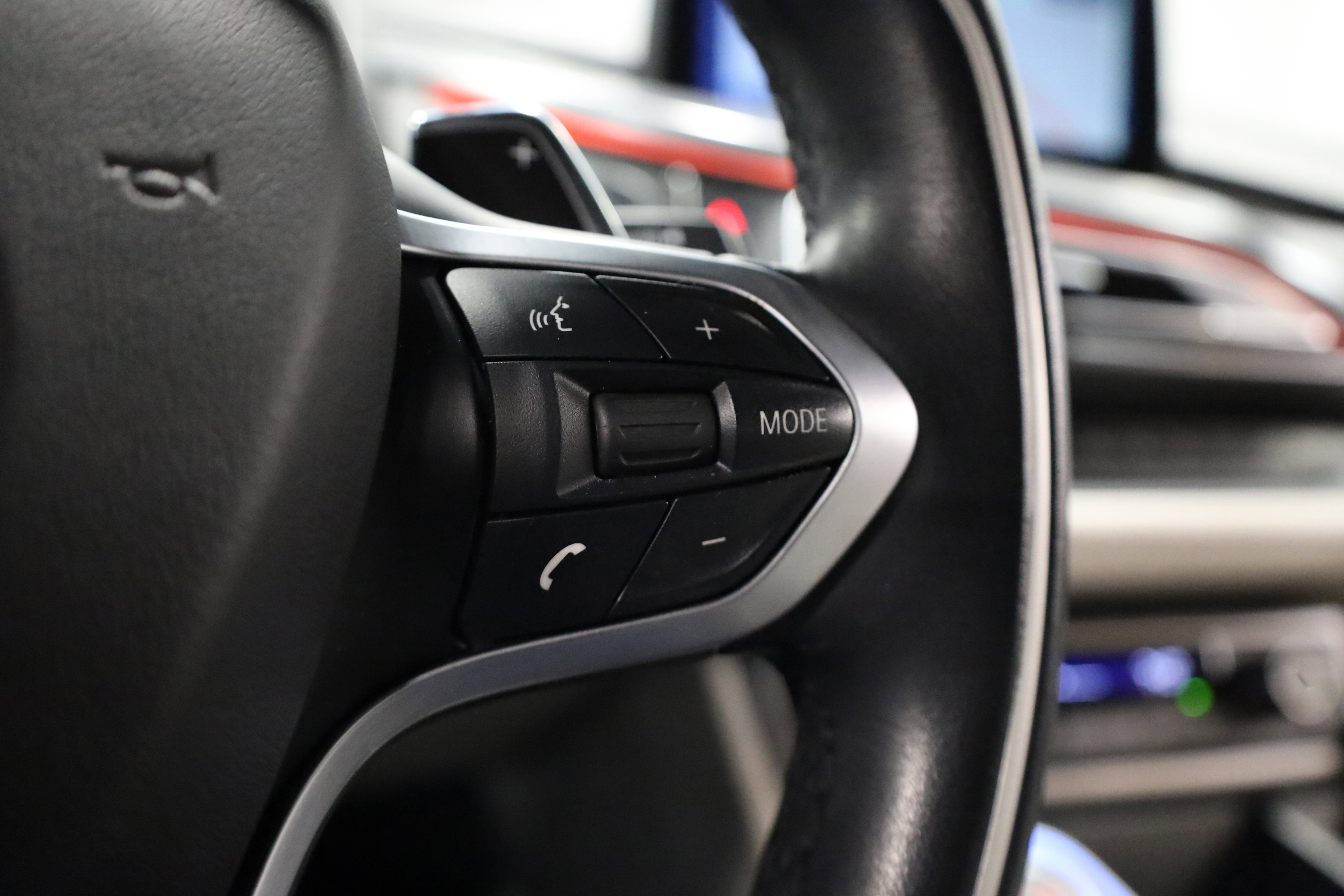 Used 2015 BMW i8 image 26