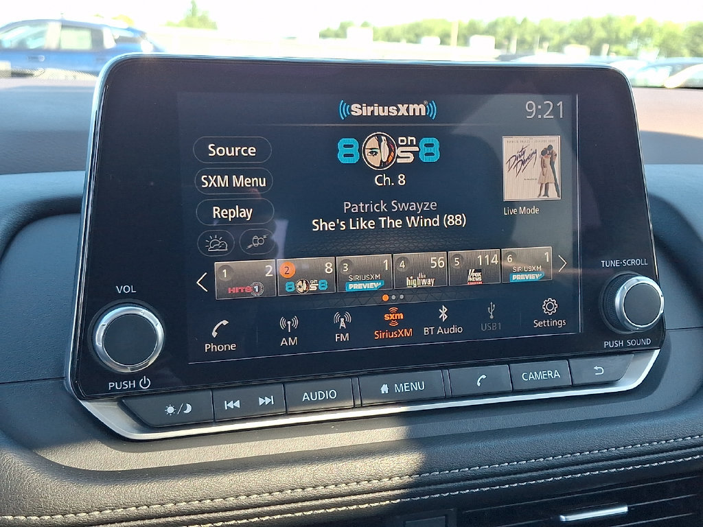 Certified 2023 Nissan Rogue SV w/ SV Premium B Package AWD/4WD image 18