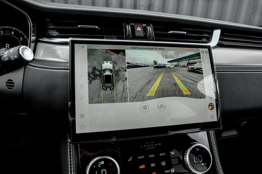 New 2026 Jaguar F-PACE R-Dynamic S image 14