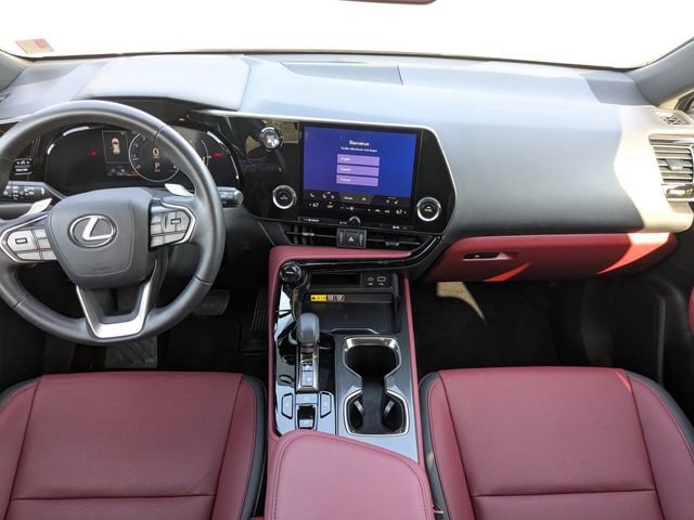 Used 2025 Lexus NX 250 FWD w/ Towing Package (2000 Lbs) image 16