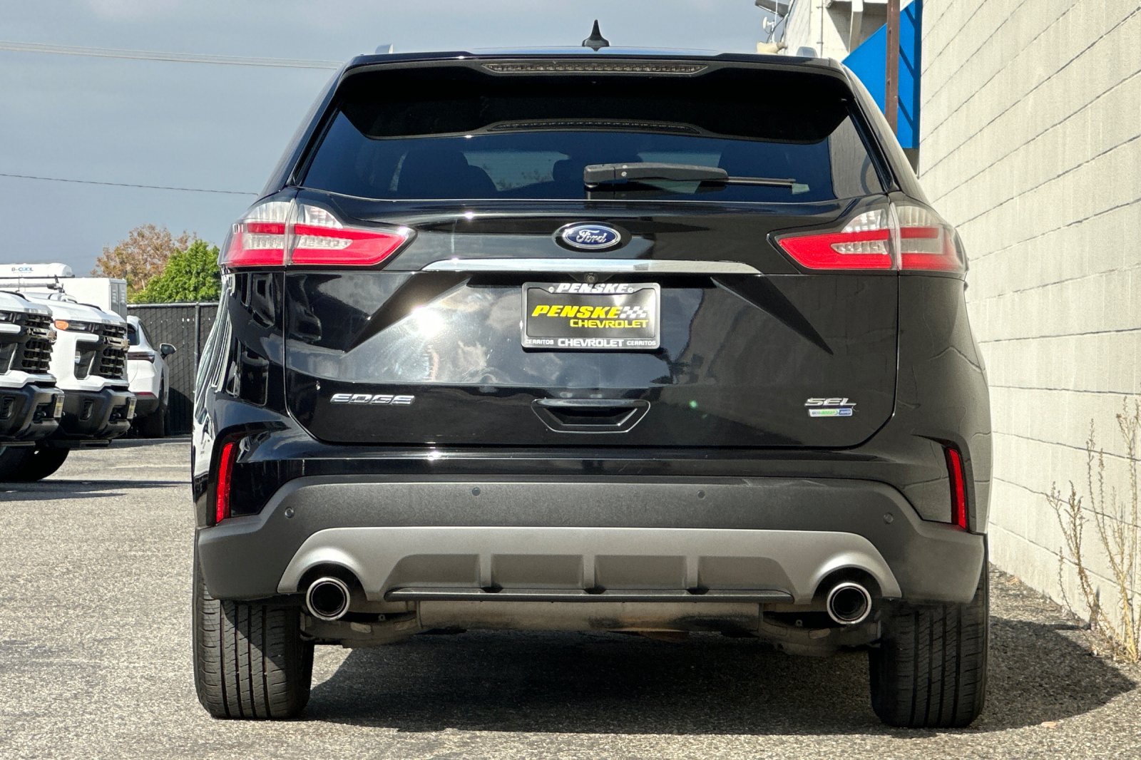 Used 2019 Ford Edge SEL AWD/4WD image 5