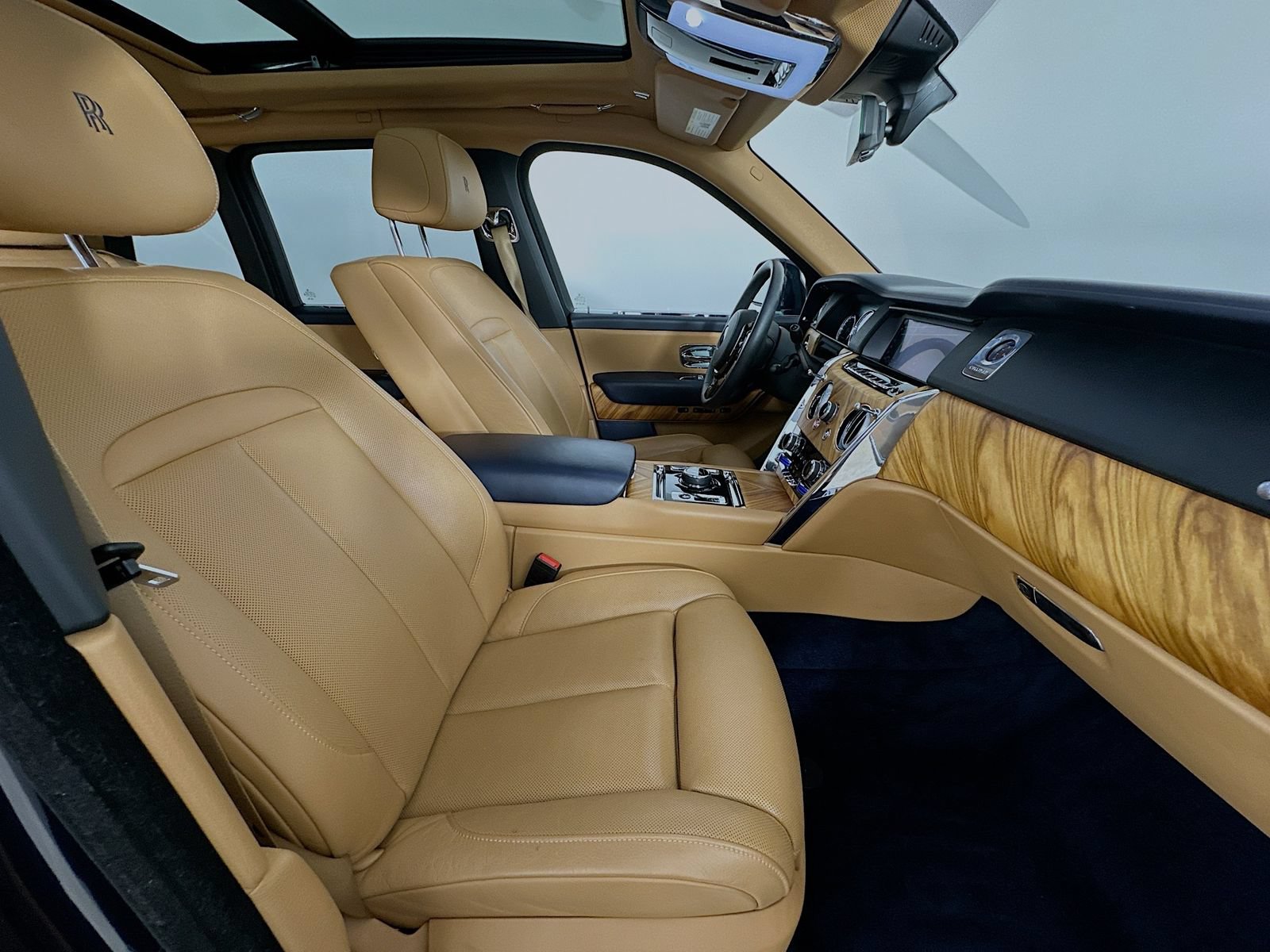 Used 2019 Rolls-Royce Cullinan AWD/4WD image 47