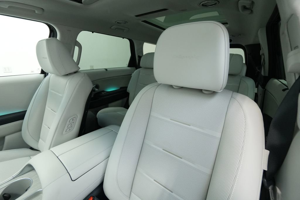 New 2026 Hyundai Palisade Calligraphy image 16