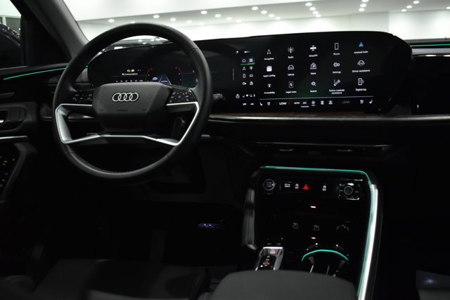 Used 2025 Audi Q5 Premium Plus w/ Premium Plus AWD/4WD image 19