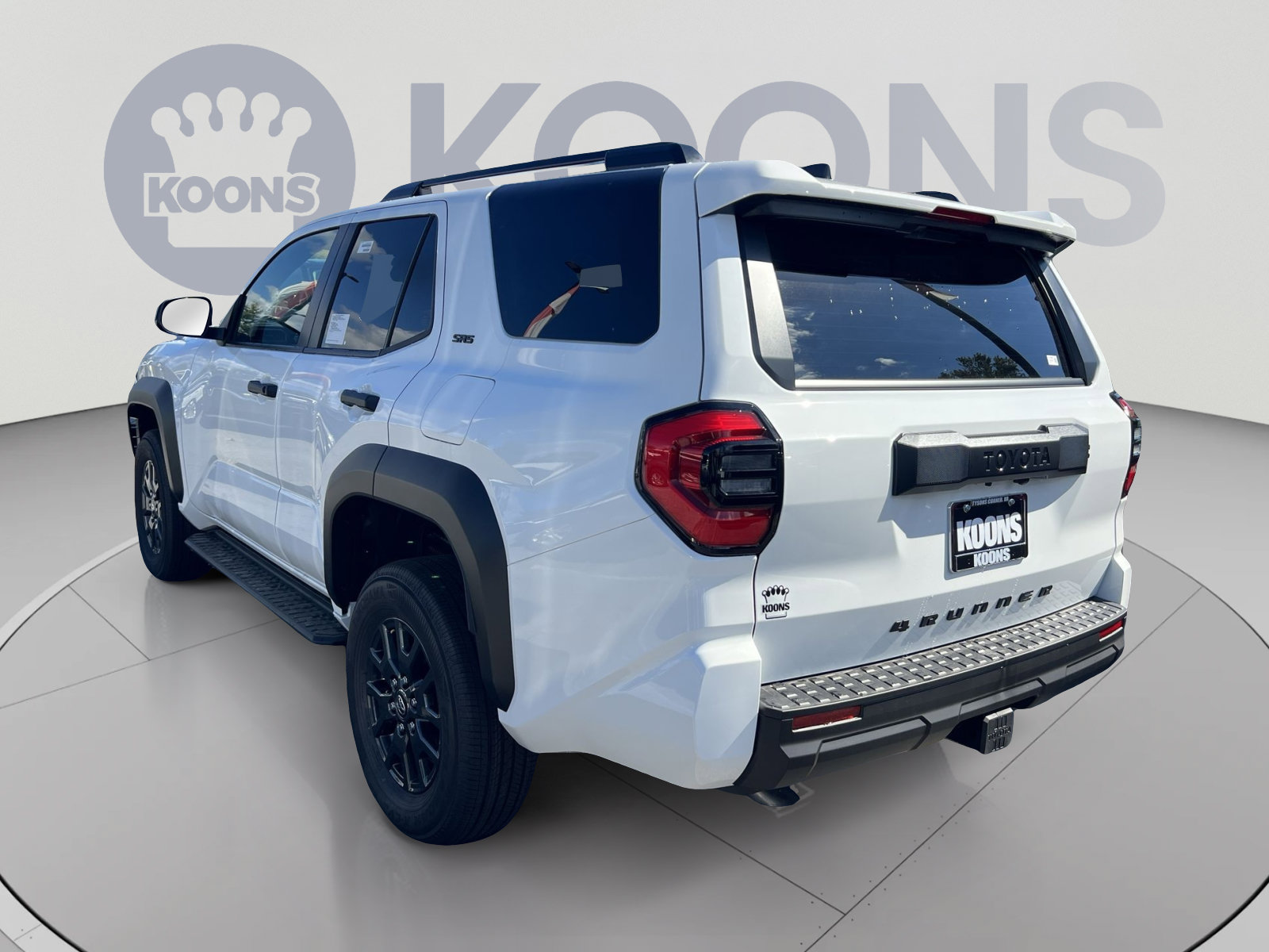 New 2026 Toyota 4Runner SR5 AWD/4WD image 4