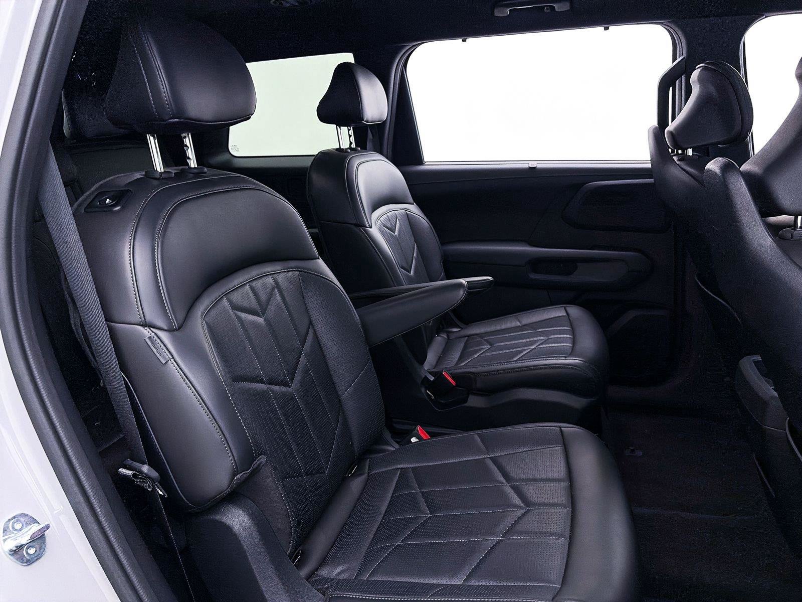 Used 2027 Kia Telluride EX X-Line w/ Towing Package AWD/4WD image 39