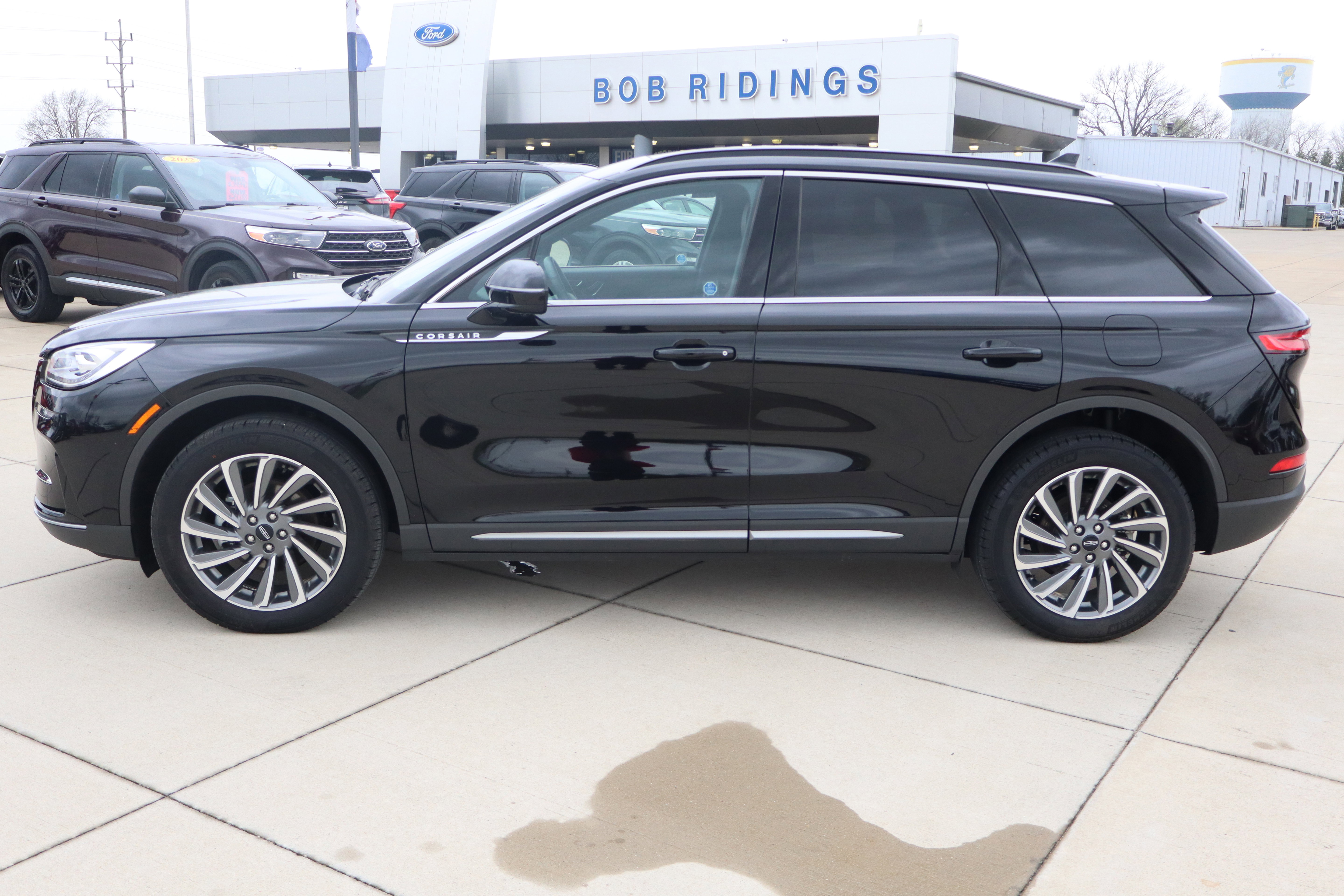 Used 2025 Lincoln Corsair Reserve AWD/4WD image 9