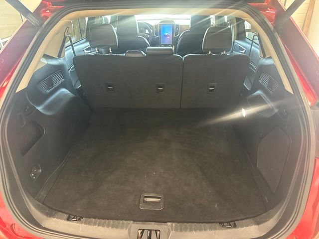 Used 2022 Ford Edge Titanium AWD/4WD image 8