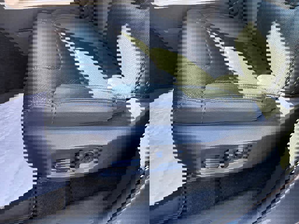 Used 2023 Toyota Sequoia Limited image 22