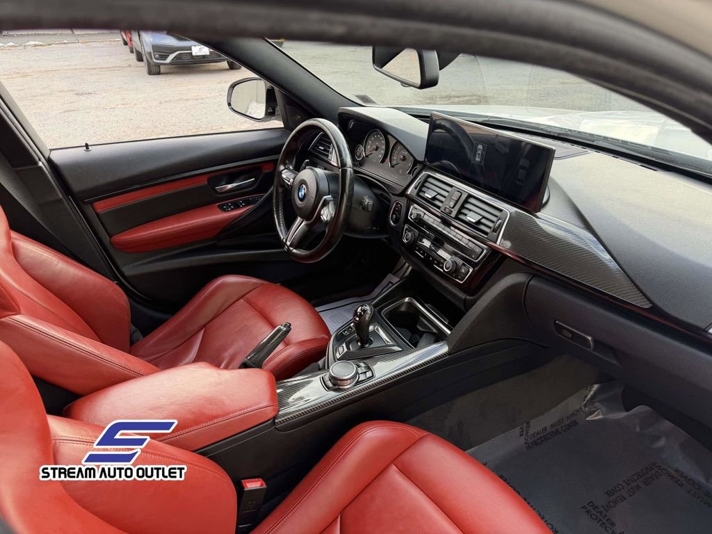 Used 2016 BMW M3 w/ Executive Package image 13