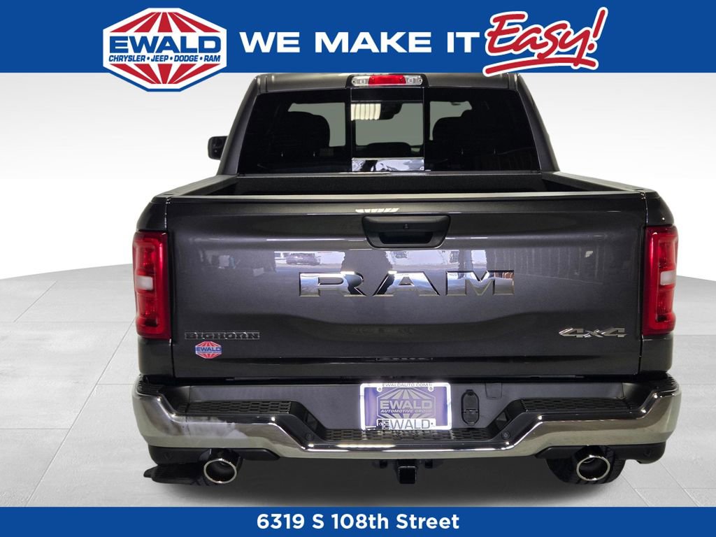 New 2026 RAM 1500 4x4 Crew Cab image 4