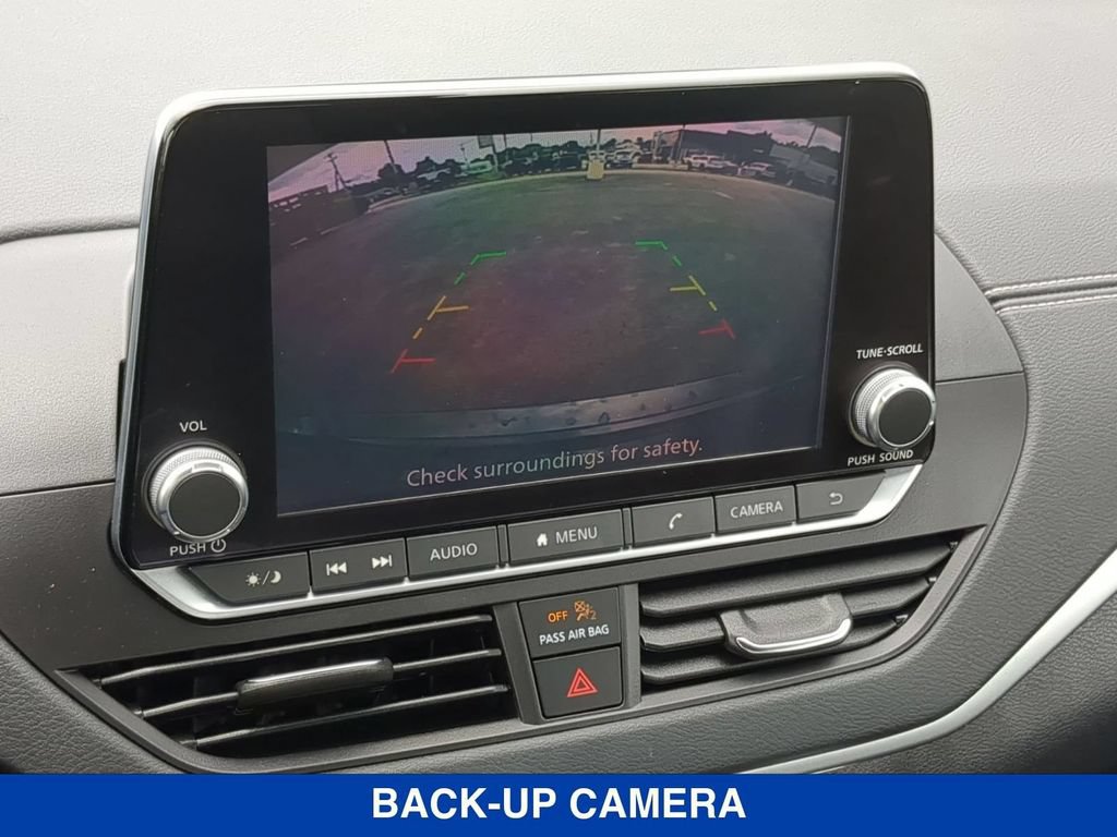 Used 2022 Nissan Altima 2.5 SV w/ SV Premium Package AWD/4WD image 17