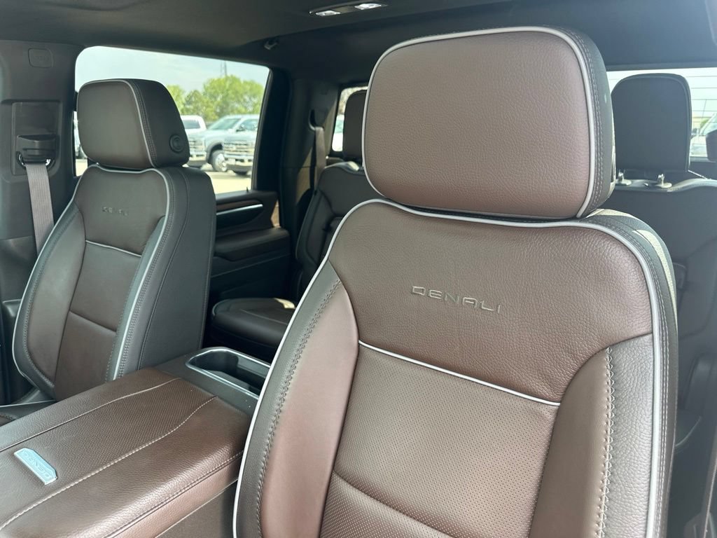Certified 2025 GMC Sierra 3500 Denali w/ Denali Reserve Package AWD/4WD image 14