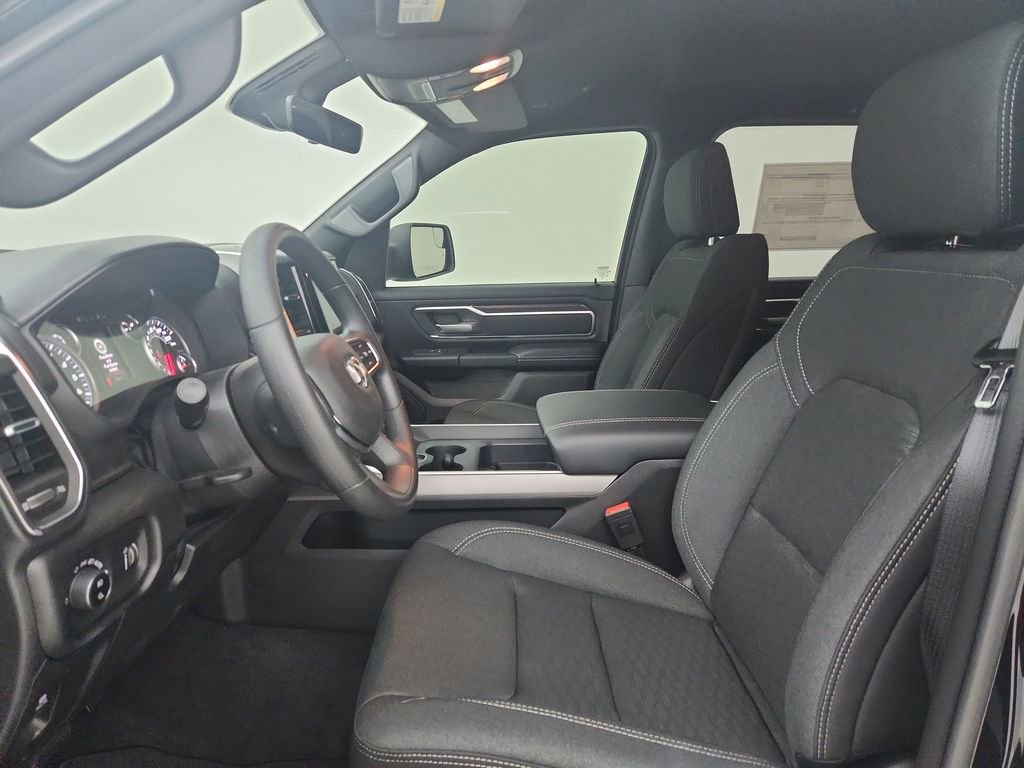 New 2026 RAM 1500 4x4 Crew Cab image 19