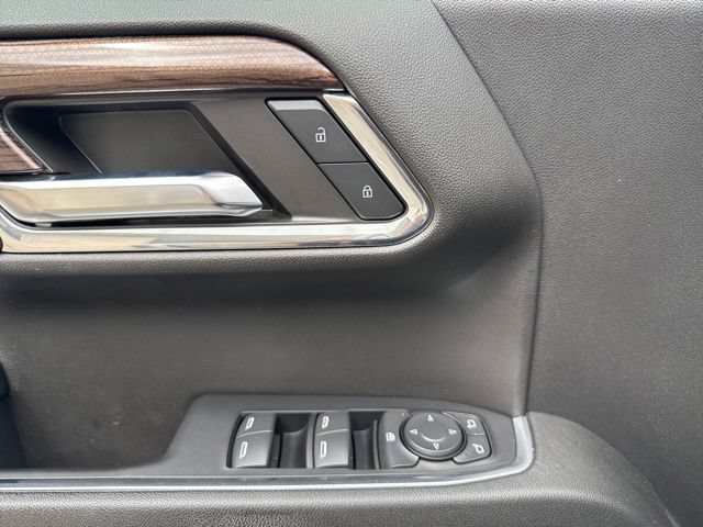 Used 2024 Chevrolet Silverado 1500 LT AWD/4WD image 23