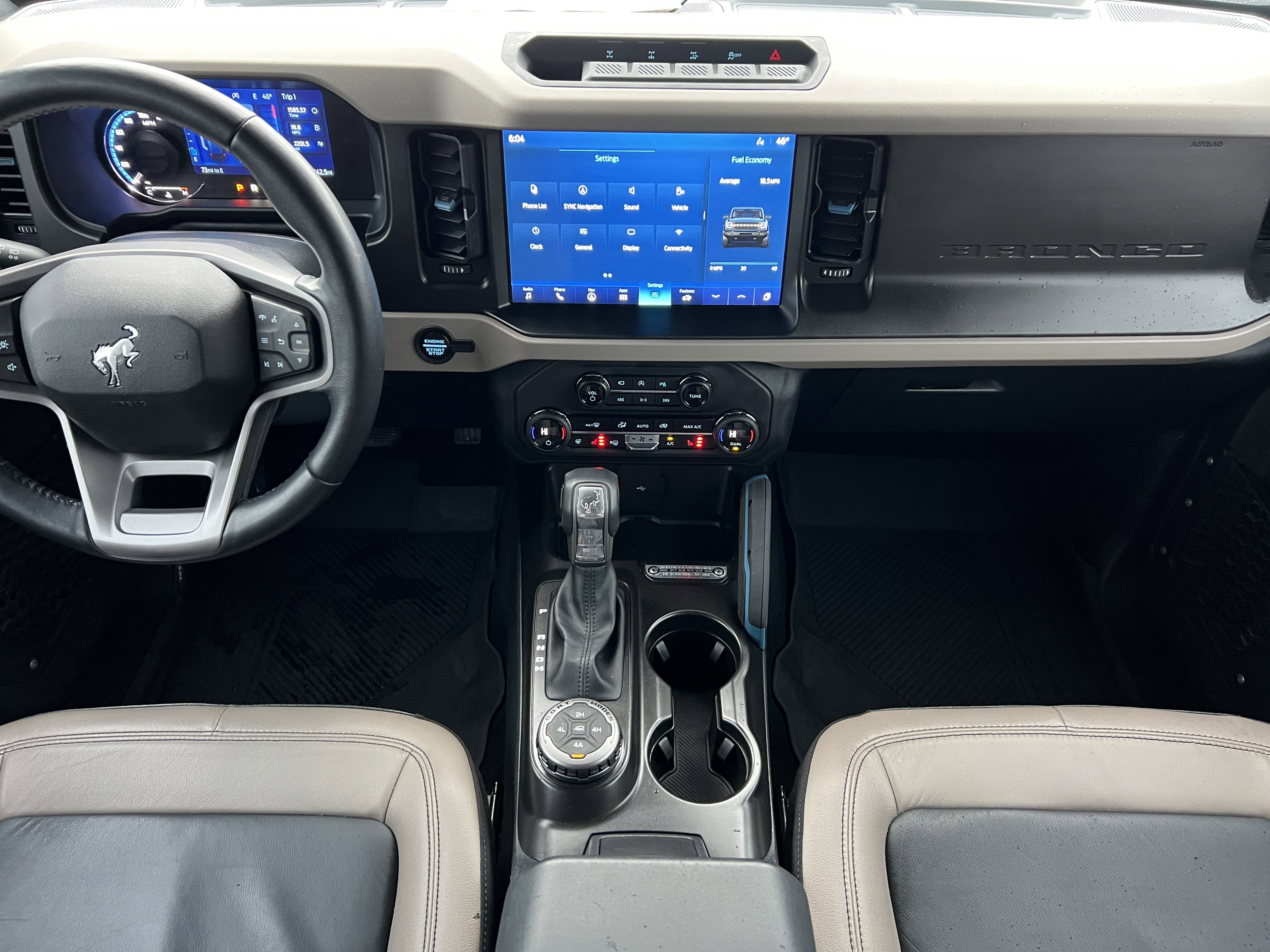 Used 2023 Ford Bronco Wildtrak AWD/4WD image 34