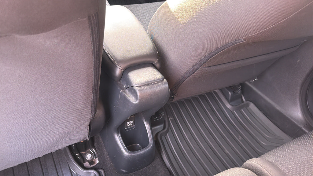 Used 2016 Honda HR-V LX image 22