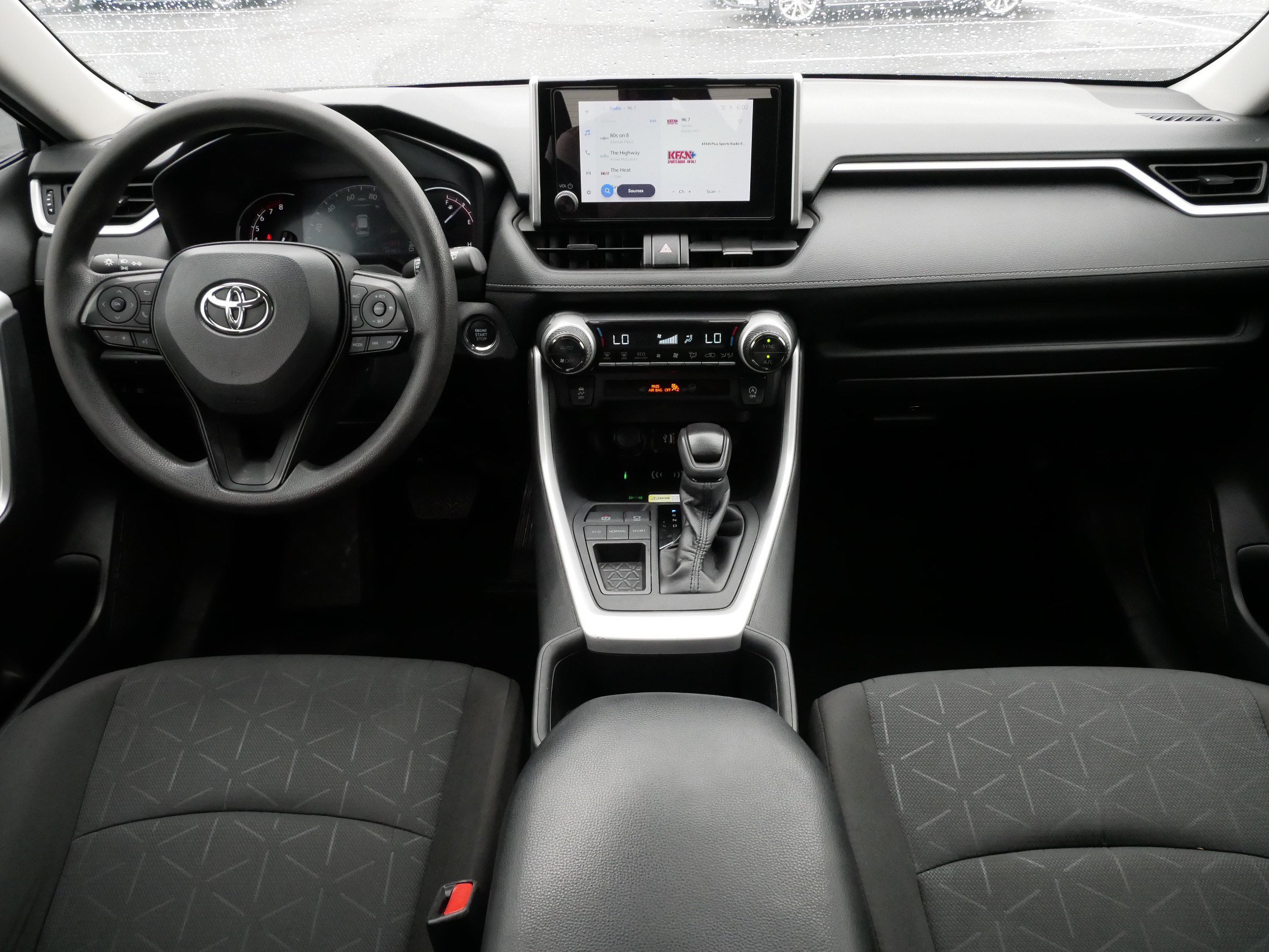 Certified 2024 Toyota RAV4 XLE w/ Convenience Package FWD image 10