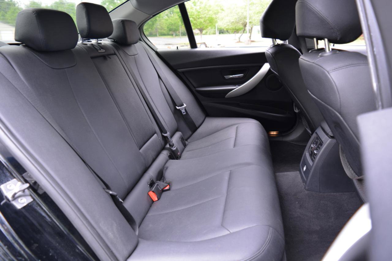 Used 2013 BMW 328i Sedan RWD image 15