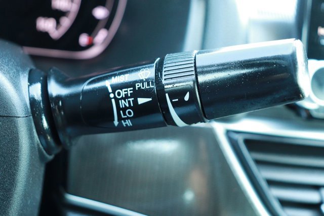 Used 2019 Honda Accord Sport image 25