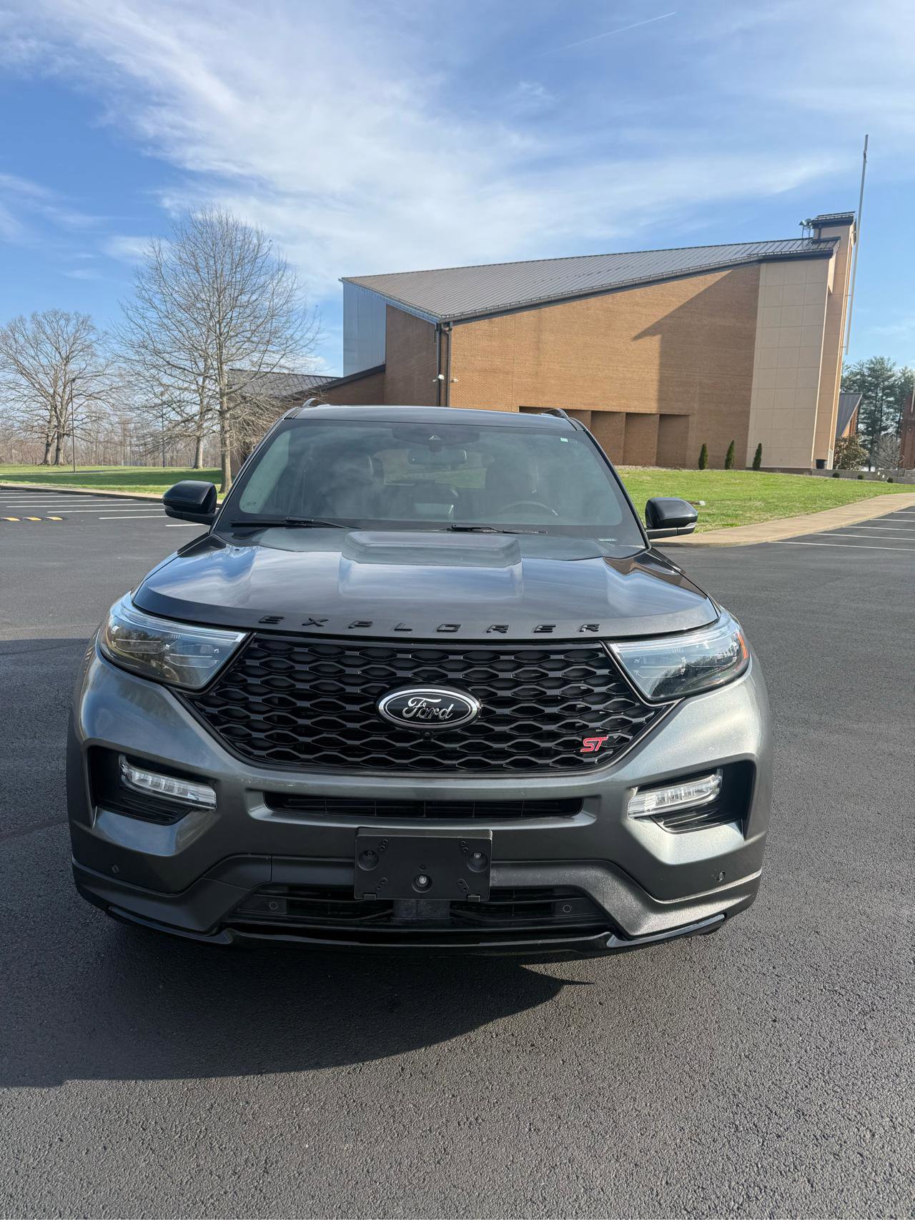 Used 2020 Ford Explorer ST w/ Premium Technology Package image 4