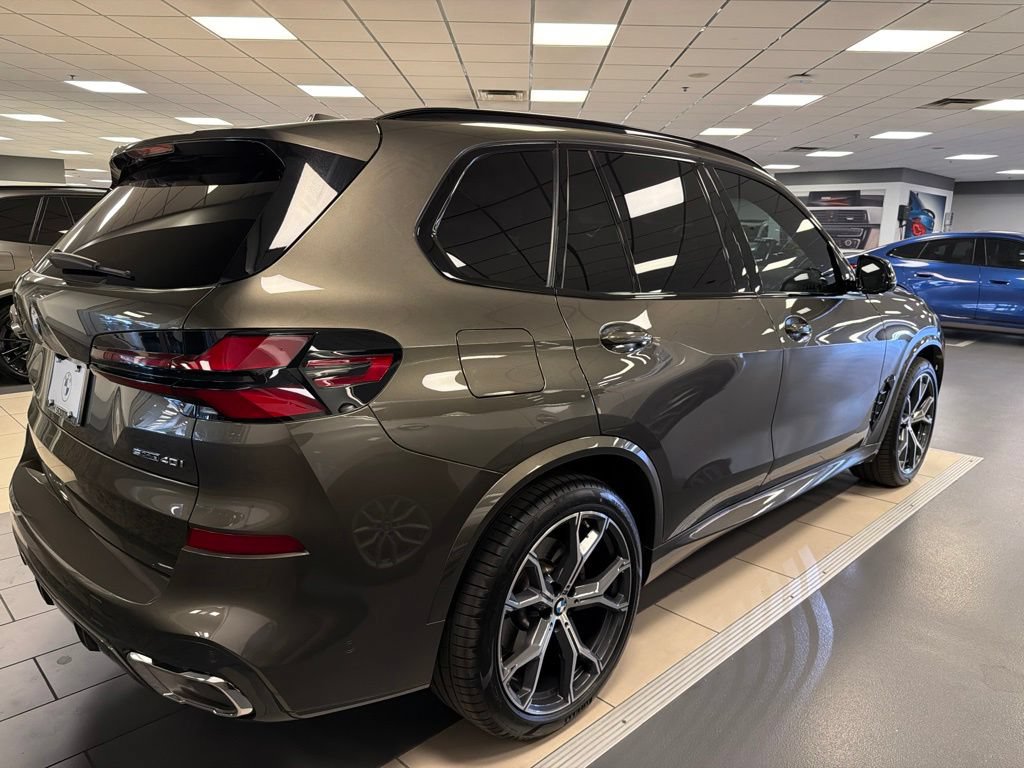 Certified 2024 BMW X5 sDrive40i w/ Executive Package RWD image 10