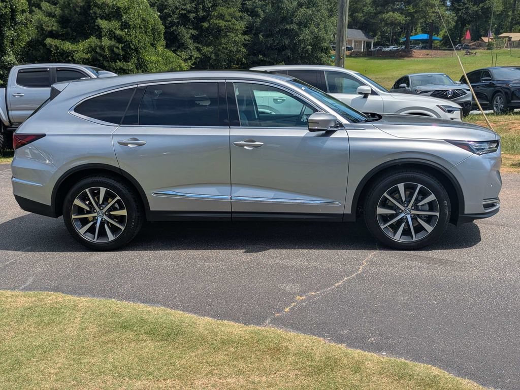 Used 2026 Acura MDX w/ Technology Package FWD image 7