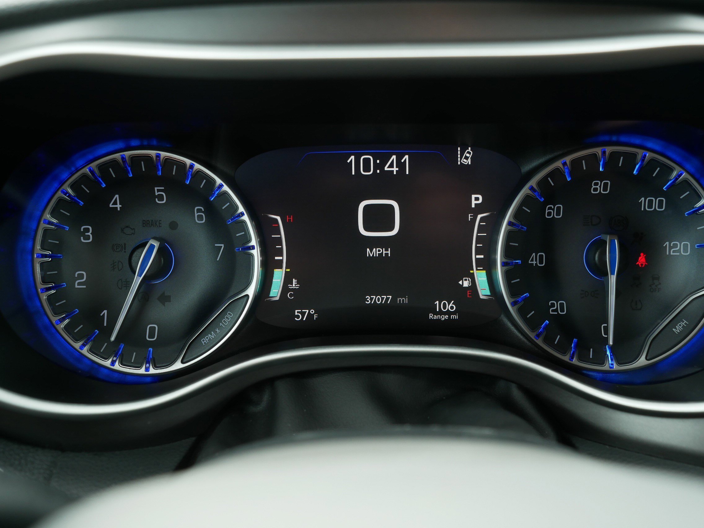 Used 2023 Chrysler Pacifica Touring-L AWD/4WD image 21