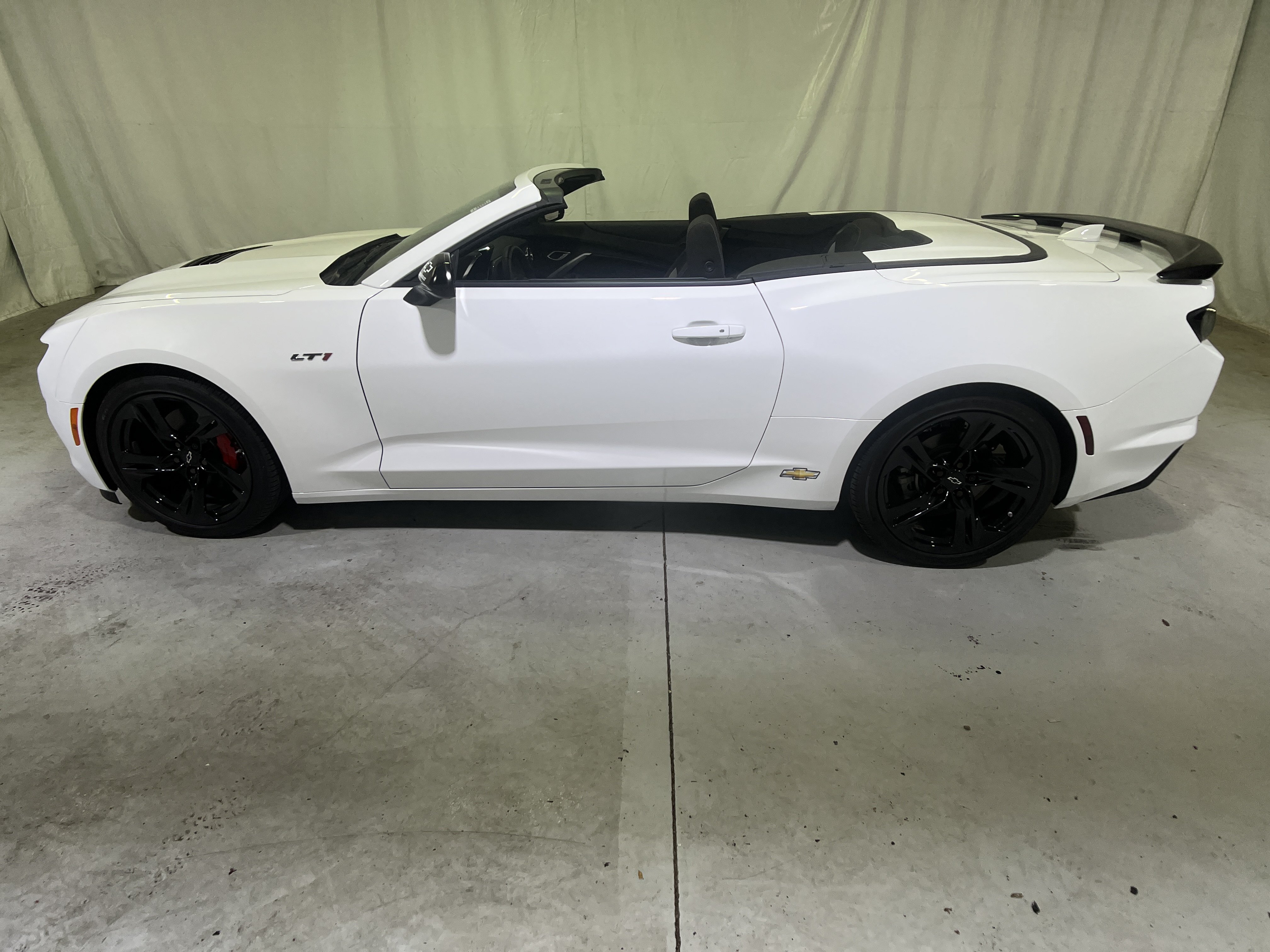 Certified 2023 Chevrolet Camaro LT w/ RS Package RWD image 16