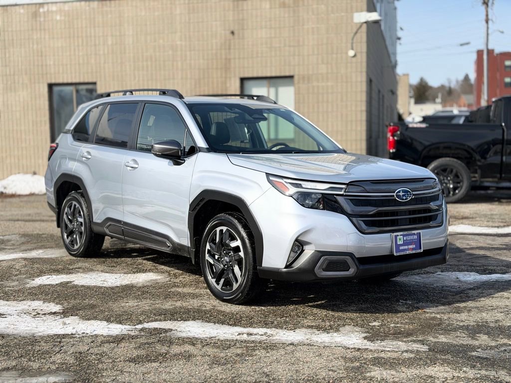 Used 2025 Subaru Forester Limited image 8