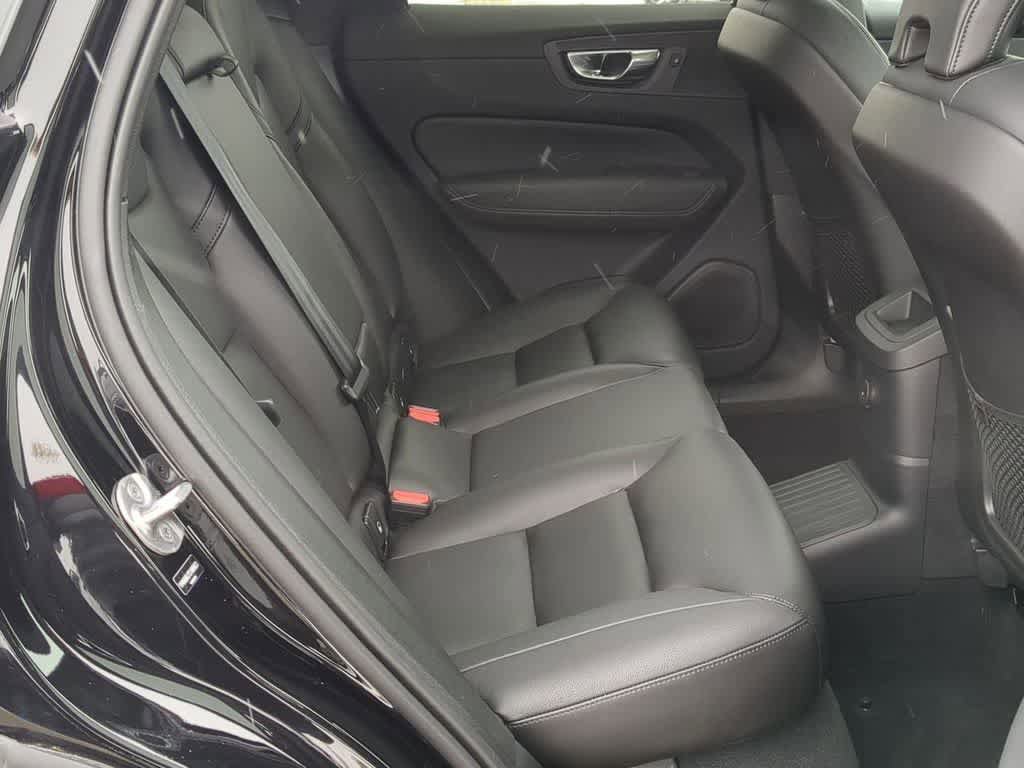 Certified 2025 Volvo XC60 T8 Core w/ Protection Package Premier image 19