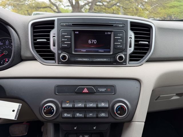 Used 2017 Kia Sportage LX w/ LX Popular Package FWD image 12