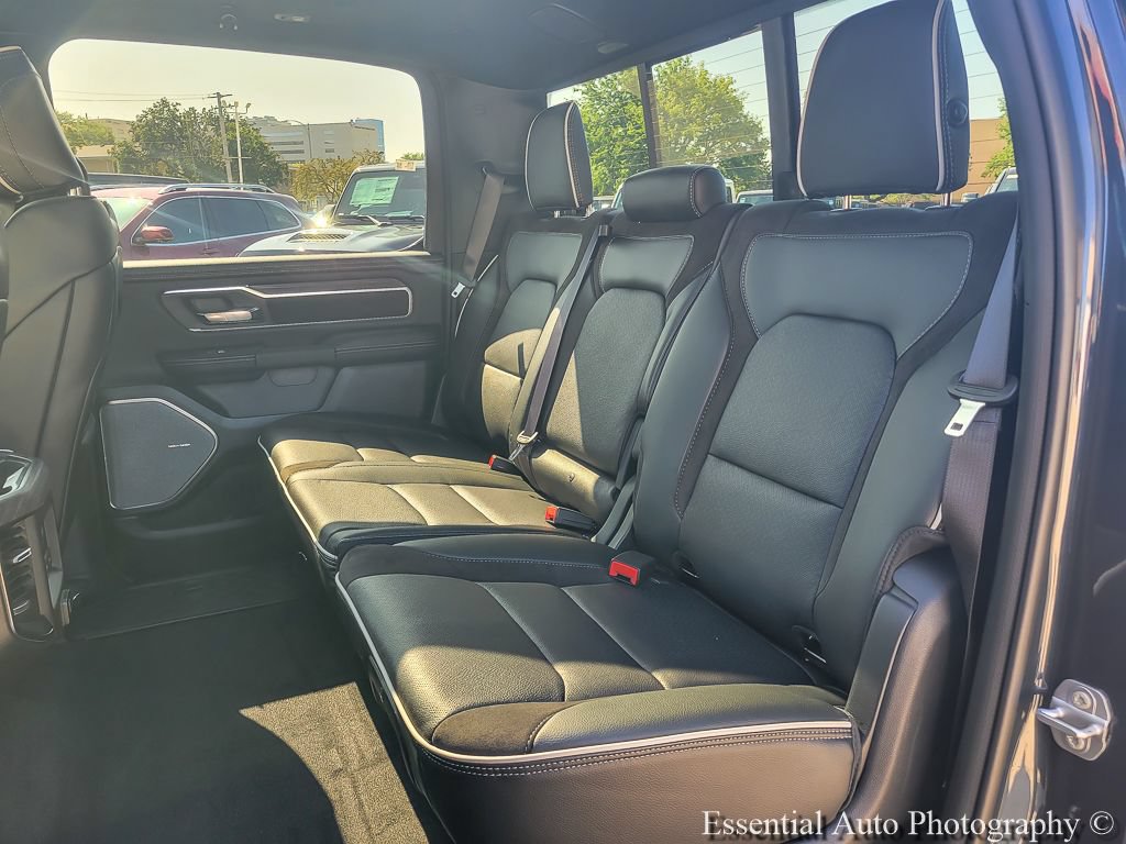 New 2027 RAM 1500 Laramie AWD/4WD image 16