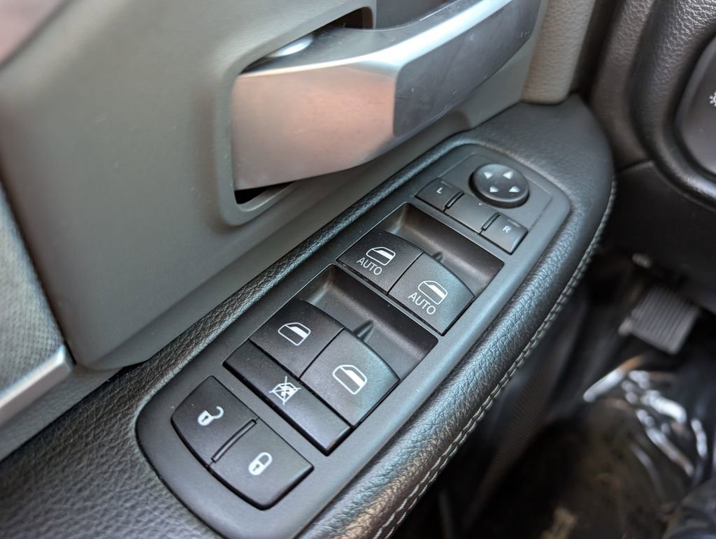 Used 2019 RAM 2500 Big Horn image 35
