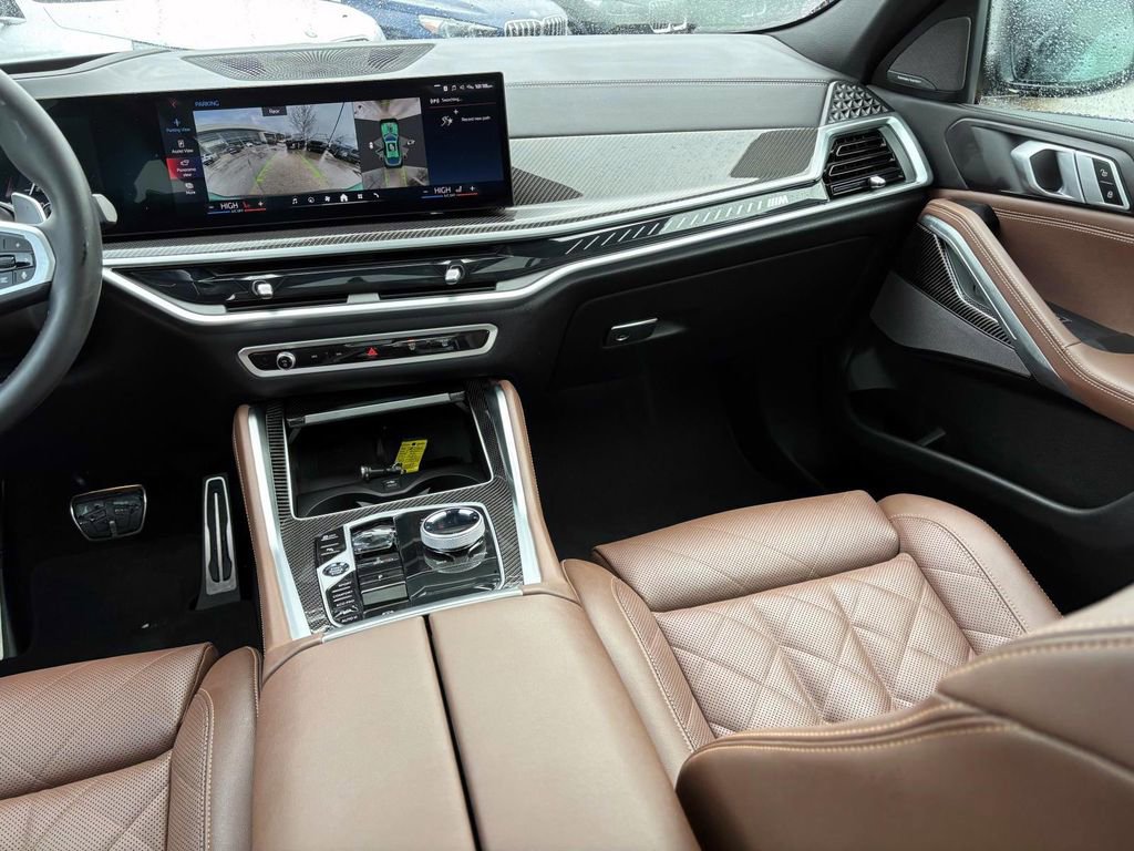 Certified 2025 BMW X6 M60i image 32