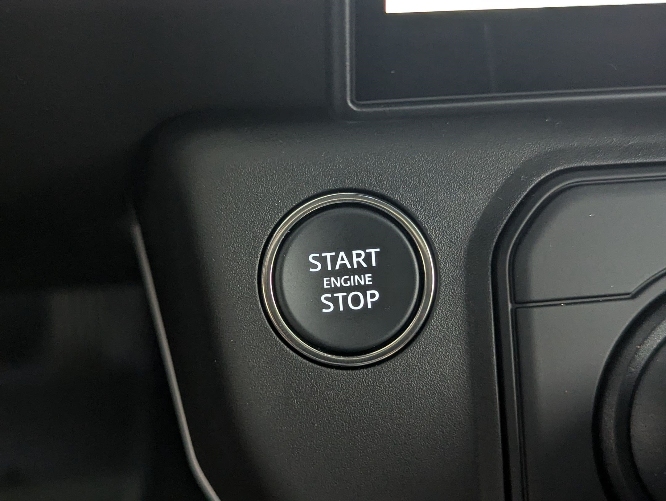 Used 2026 Land Rover Defender 110 X-Dynamic SE AWD/4WD image 33